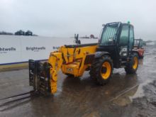 2021 JCB 540-140 telehandler