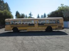 2010 BLUE BIRD 84-PASSENGER BUS