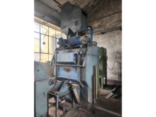 Belt sandblaster with filter product