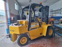 1990 Caterpillar forklift