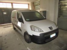 used peugeot partner