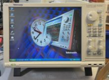 Tektronix TLA7012 Portable Logic Analyzer