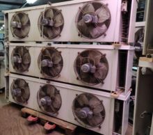 ヘルプマン LA 145