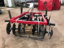 2022 Mahindra Medium-Duty Disc Harrows