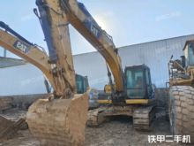 2010年キャタピラー320D