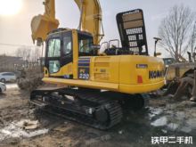 2025年コマツPC220-8M0