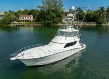 2005 HATTERAS 60' 2"