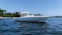 INTREPID 40' 2021