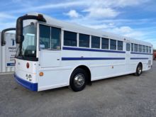 2002 Thomas School Bus