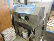 Abrasive Blast Cabinet