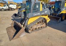 2017 John Deere 323E