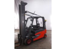 LINDE E30L-01 Empilhadeira