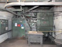 Hanger type shot blast cabine