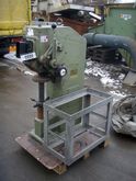 Härteprüfmaschine REICHERTER, Typ BRIVISKOP 3000