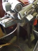 Machine à aiguiser les couteaux