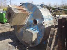 Sand silo ± 5,5 m³,
