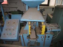 1982 Halbautomatische Kernblasmaschine, Cold- und