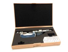 Mitutoyo Micrometer 0-25mm mit Datenausgangsanschluss,