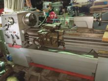 Clausing Colchester 15" Lathe 15x50"