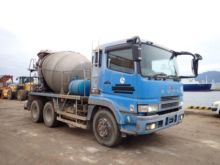 2006 Mitsubishi PJ-FV50JX