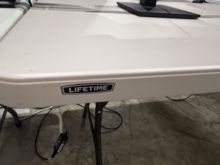 LIFETIME PLASTIC FOLDING 6' TABLE