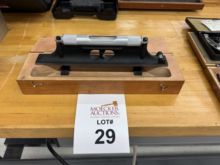 STARRETT PRECISION SURFACE COMPARATOR NO.98
