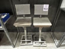 METAL STOOLS