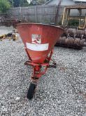 3 PT FERTILIZER SPREADER