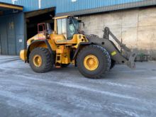 2017 Volvo L220H