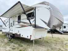 2014 Keystone LAREDO