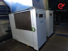 EQUIFABブランドの冷却装置、モデルNE090。（91と92）