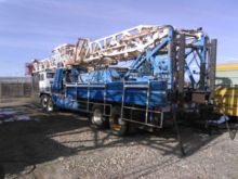 double pole <a href='https://www.ruidapetroleum.com/product/category/Drilling-Rig-and-Workover-Rig'>workover rig</a> for sale factory