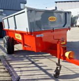 Used 2-roller Manure Spreader