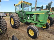 JOHN DEERE 4620