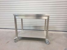 Table // s/s table 1667