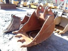 ESCO 38" digging bucket