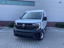 2024 Renault Master