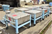 粉体ホッパー台車