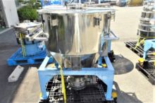 2011 粉体ホッパー