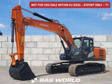 Used Hitachi ZX220 Excavator for sale | Machinio