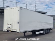 Krone 封闭箱式半拖车