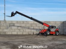 マニトウ MT1440 テレスコピックハンドラー