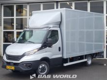 イヴェコ・デイリー 35C18 ボックスボディ