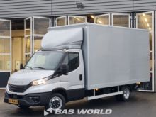 イヴェコ・デイリー 35C18 ボックスボディ