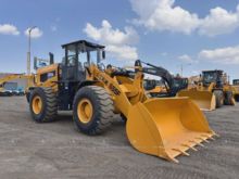 2025 Loader SEM 655F