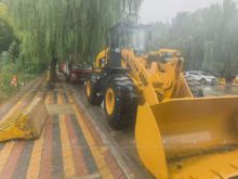 2025 Loader SEM 655F