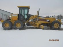 2004 John Deere 770CH