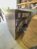 Commercial Laundry Machine