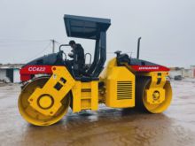 用于沥青路面的压路机 Dynapac Cc422（双钢轮压路机），状况良好