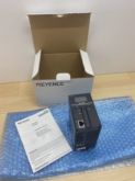 Mint CONDITION Keyence KV-8000 Programmable